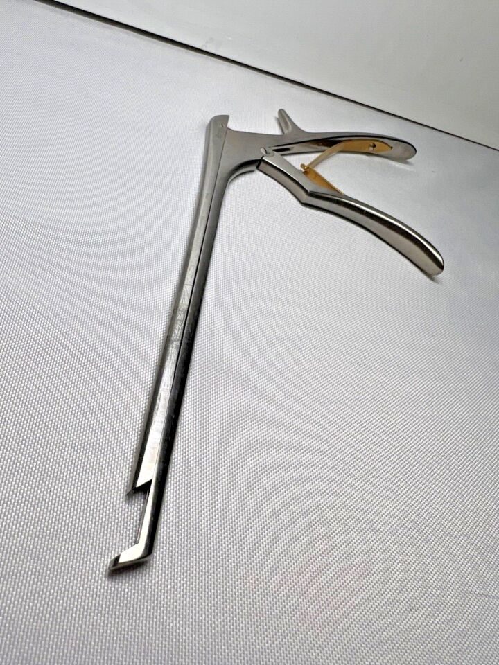 V. MUELLER NL4071-086 Spurling Rongeur 6mm X 40deg Up-Cutting 8" Length — photo 4