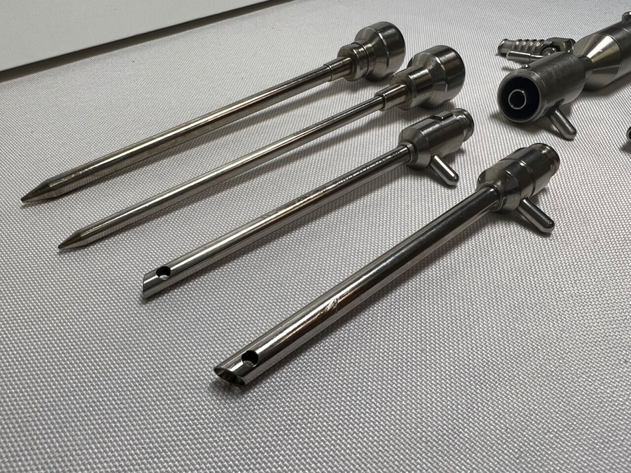 DYONICS 3814 / 1986 / 3673 Arthroscopic Irrigation System — photo 2