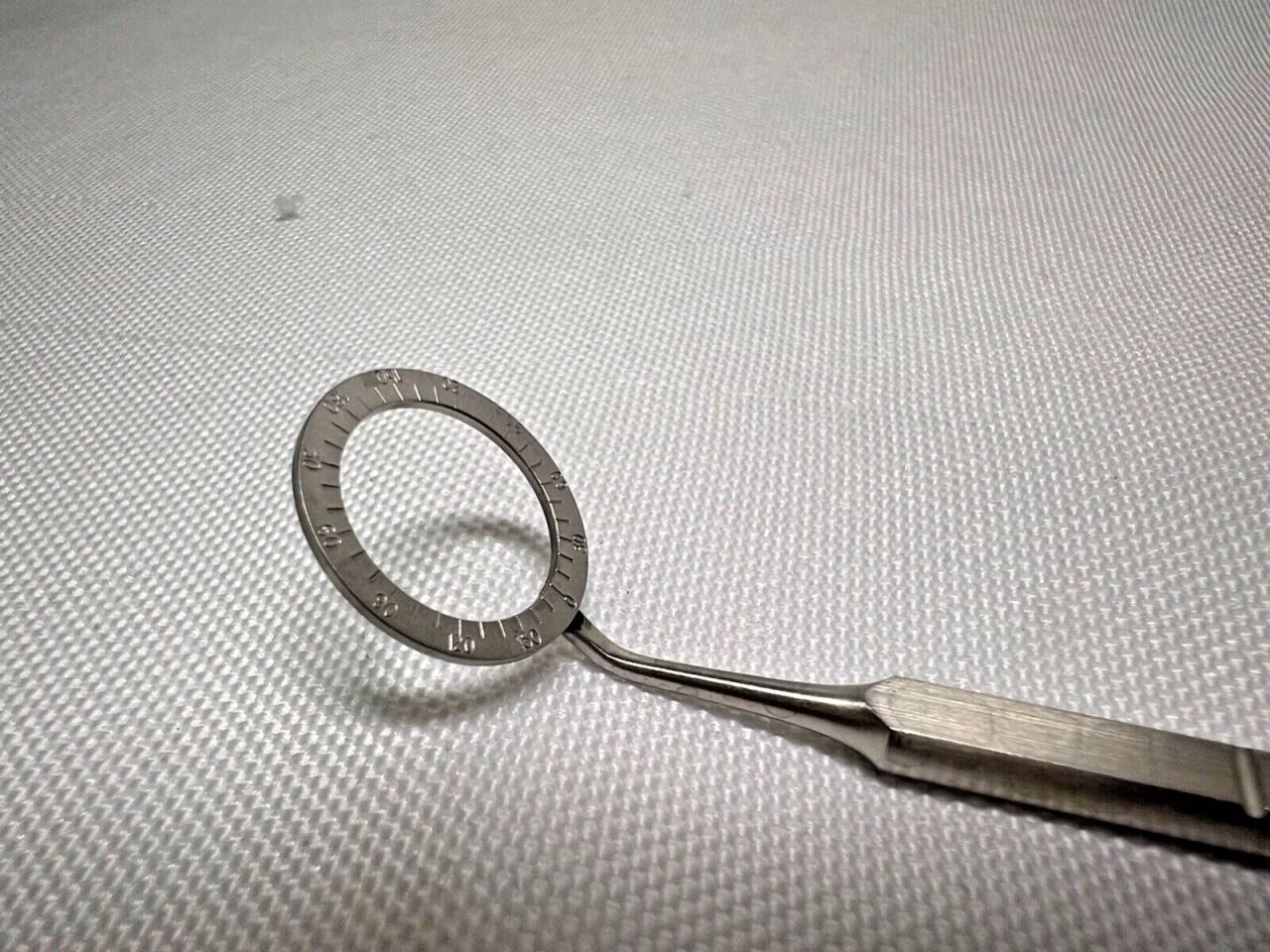 ASICO AE2765 Ophthalmic Axis Finder — photo 2