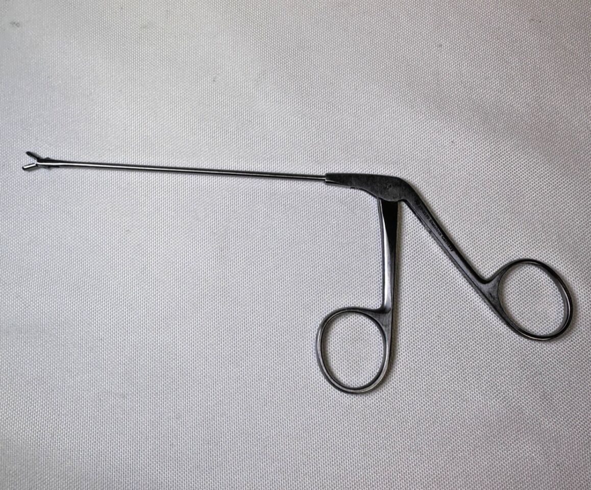 RICHARDS 23-0579 Surgical Double Action Cup Forceps