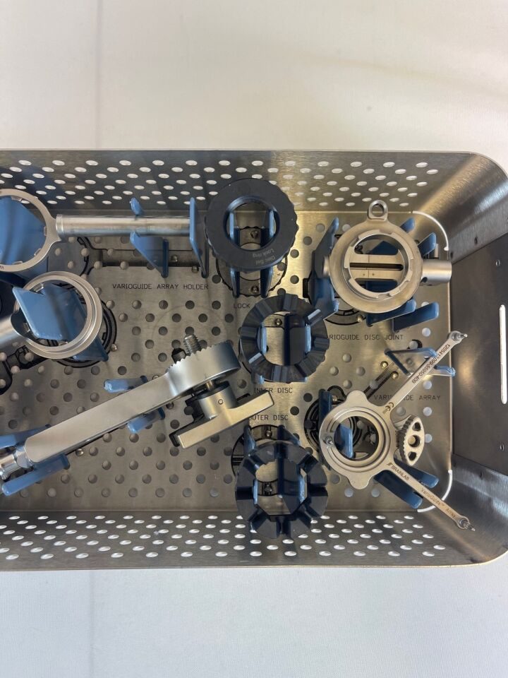 BRAINLAB 55205 VarioGuide Disc Array Holder Set — photo 5