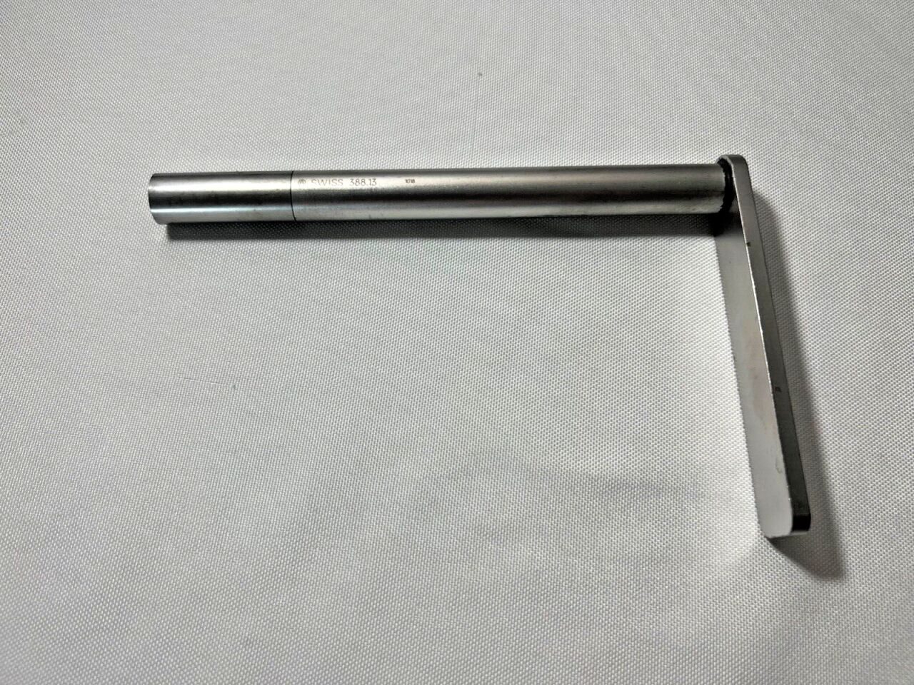 SYNTHES 388.13 Socket Wrench L-Handle 11mm — photo 1