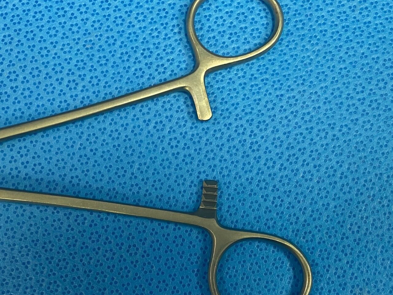 JARIT 114-107 Foerster Sponge Holding Forceps, Straight Serrated Jaws — photo 4