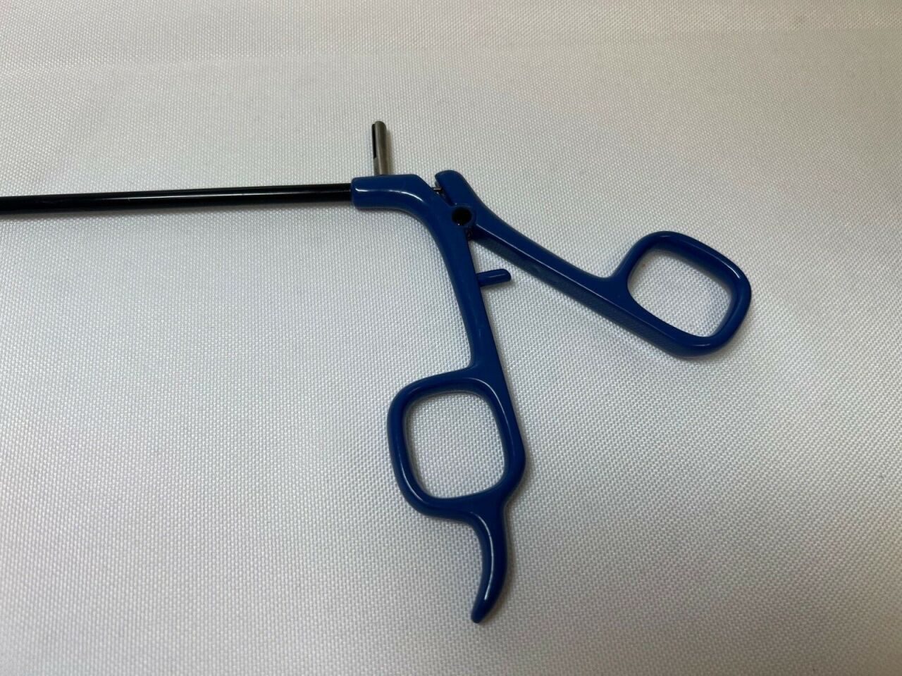 Straight Dissecting Forceps, Double Action Serrated Jaws — photo 2