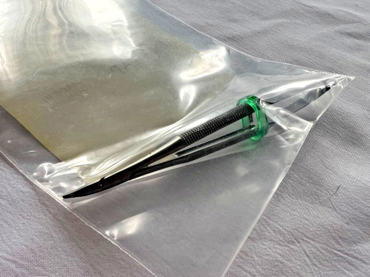 AESCULAP MA360R Barraquer Micro Needle Holder Curved w/Out Ratchet 5" Length — photo 3