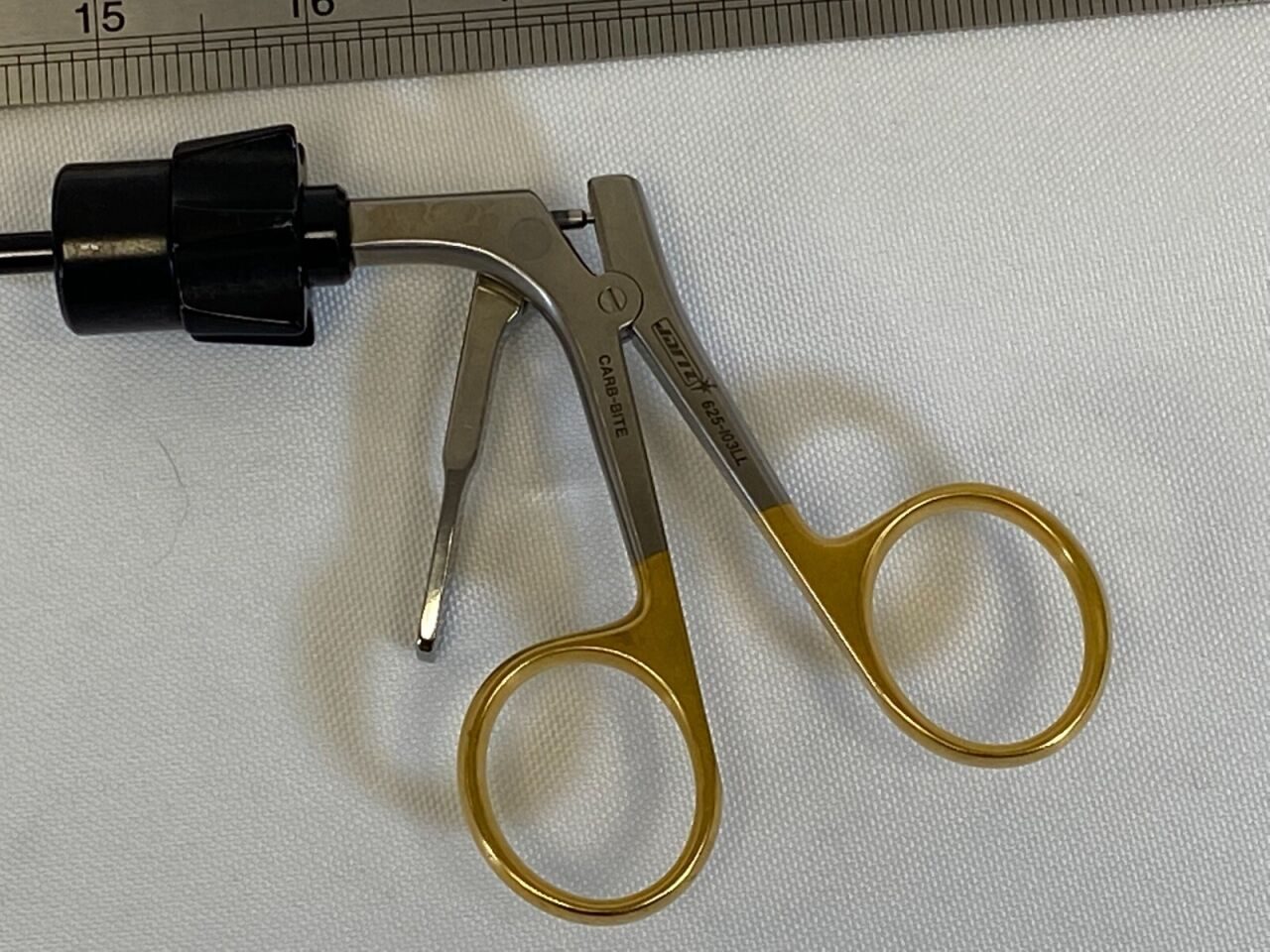 JARIT 625-103LL Roto-Lok Retraction Grasping Forceps 5mm x 377mm Locking — photo 2