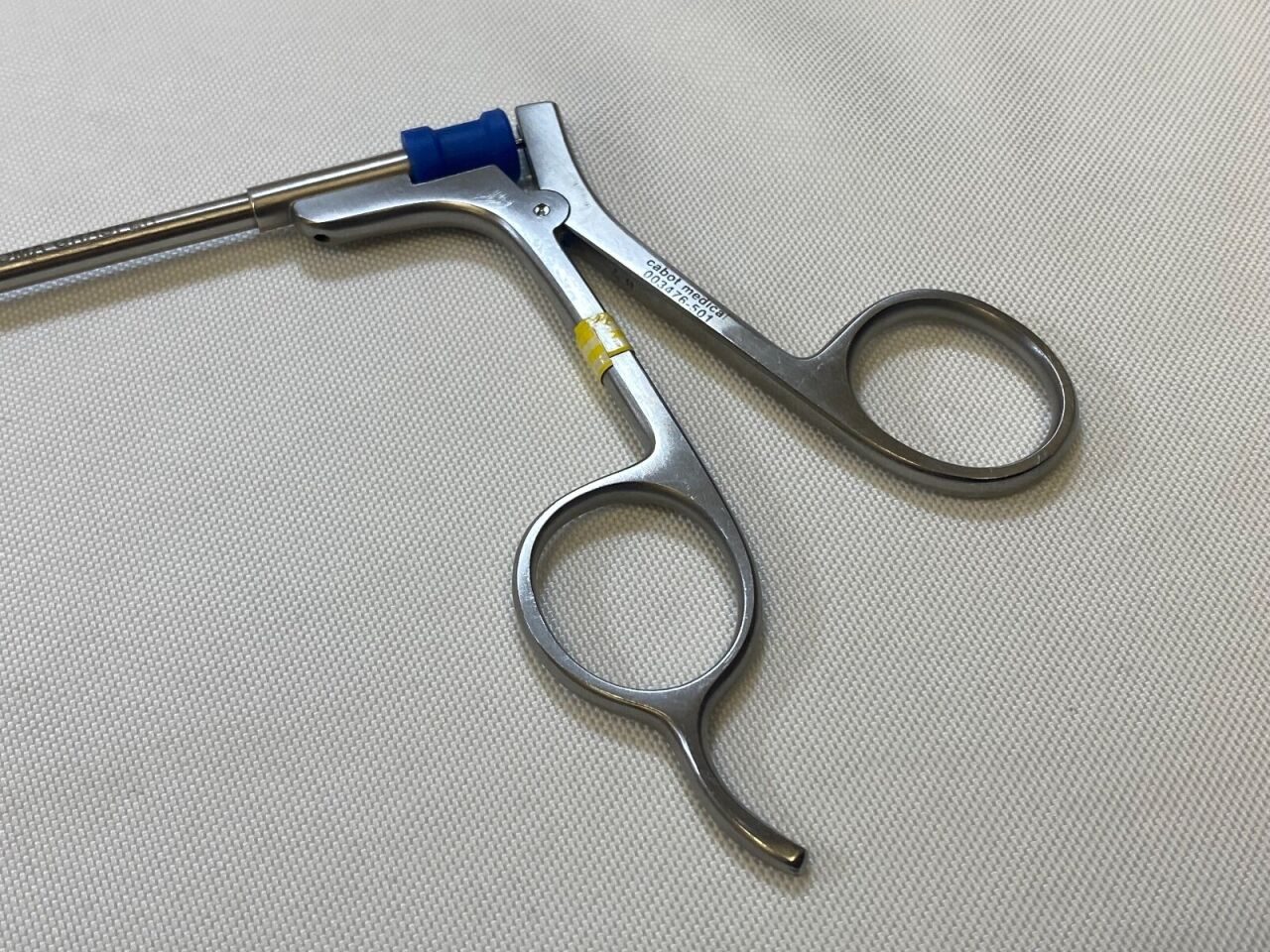 CABOT MEDICAL 003476-501 2 X 3 Claw Forceps 4mm 46cm — photo 6
