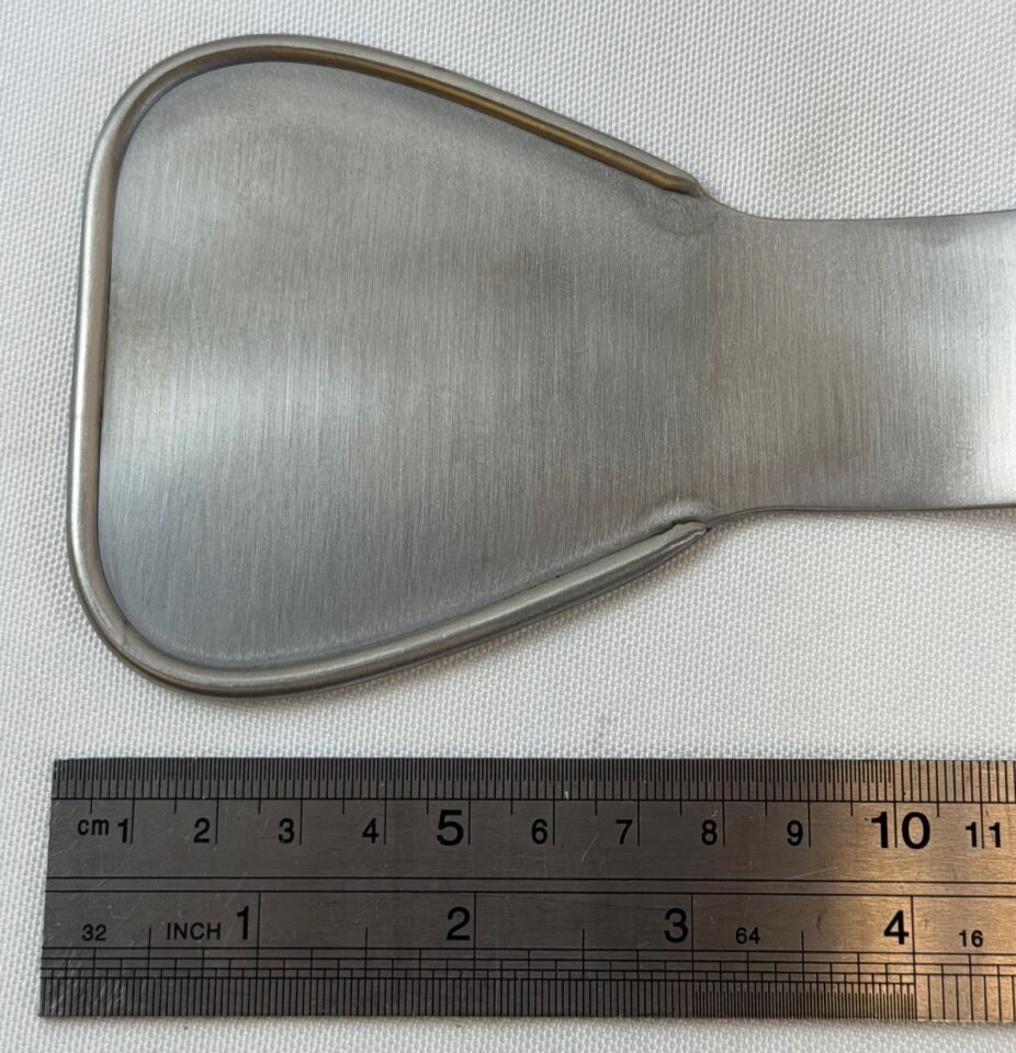 MILLENNIUM SURGICAL 63-13380 B.E. Glass Abdominal Retractor 6" x 3.25" Blade — photo 7