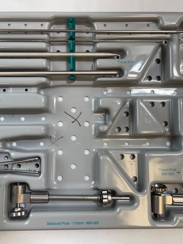 MEDTRONIC Various  Stealth Station Cranial Set w/ Sterilization Case — photo 8