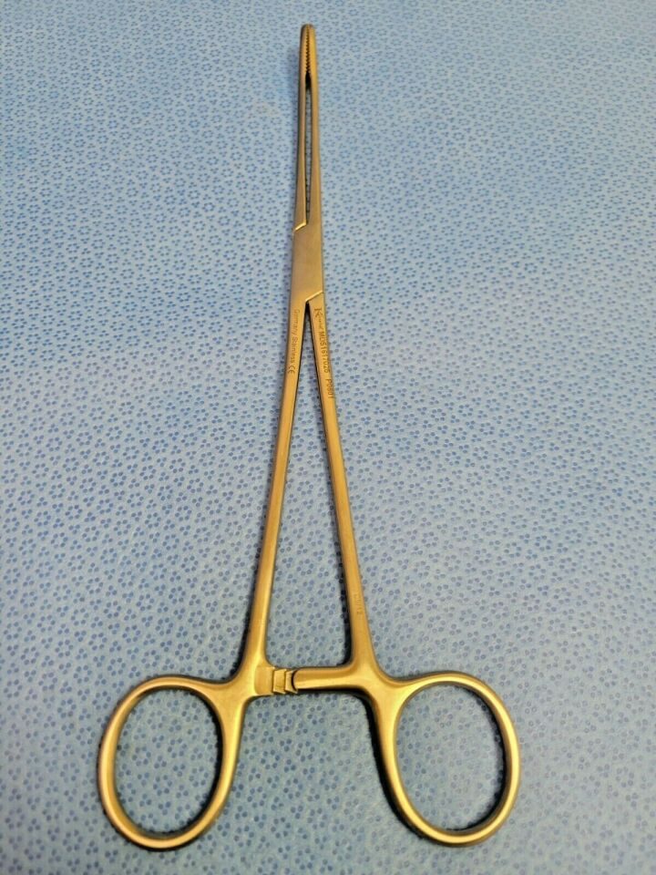 MEDLINE MDS1617025 Foerster Sponge Forcep, Straight Serrated, 9.75" — photo 5