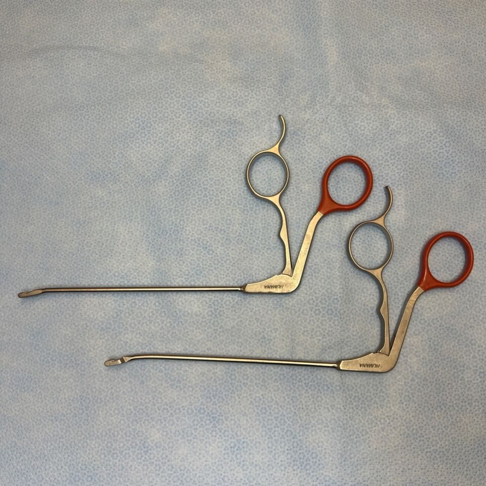 ARTHROTEK 901352 & 901452 Pair of Arthroscopic 2.75mm 15UP L/R Wide BackBiter — photo 5