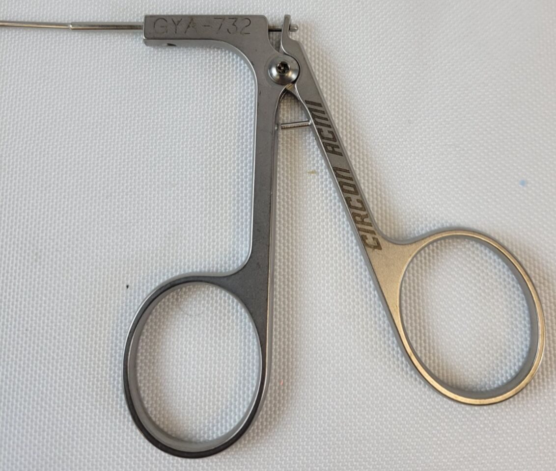 CIRCON ACMI GYA-732 Semi-Rigid Alligator Forceps 32cm Working Length — photo 2
