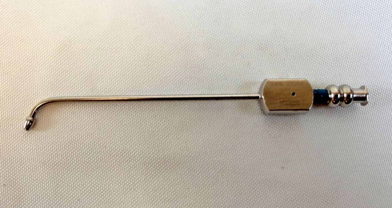 KARL STORZ 586226 Tube 2.5mm x 12.5cm w/ Hole Eicken Antrum Suction Cannula — photo 1