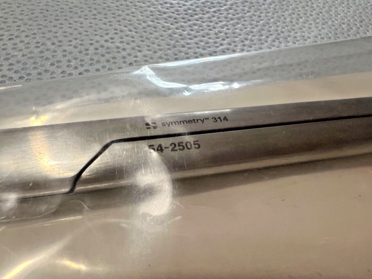 SYMMETRY SURGICAL 54-2505 Mayo Uterine Curved Dissecting Scissors 9" Length — photo 2
