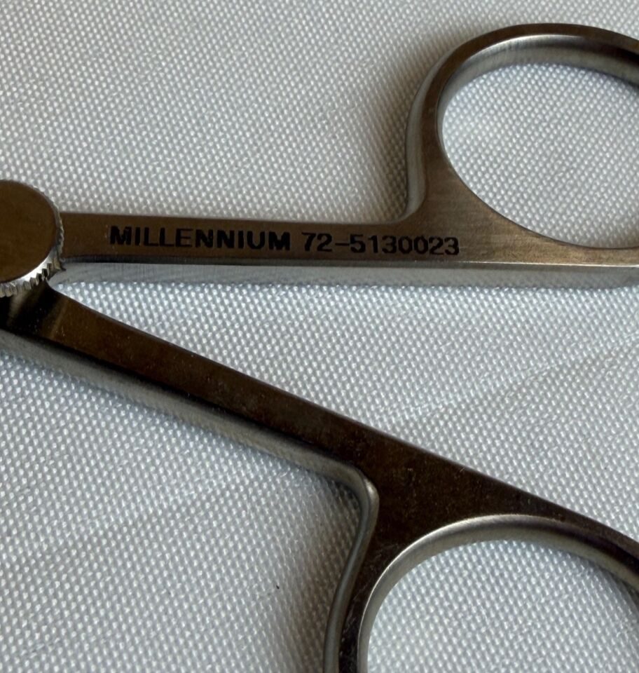 MILLENNIUM SURGICAL 72-5130023 3Fr x 40cm Flexible Alligator Grasping Forcep GYN — photo 2