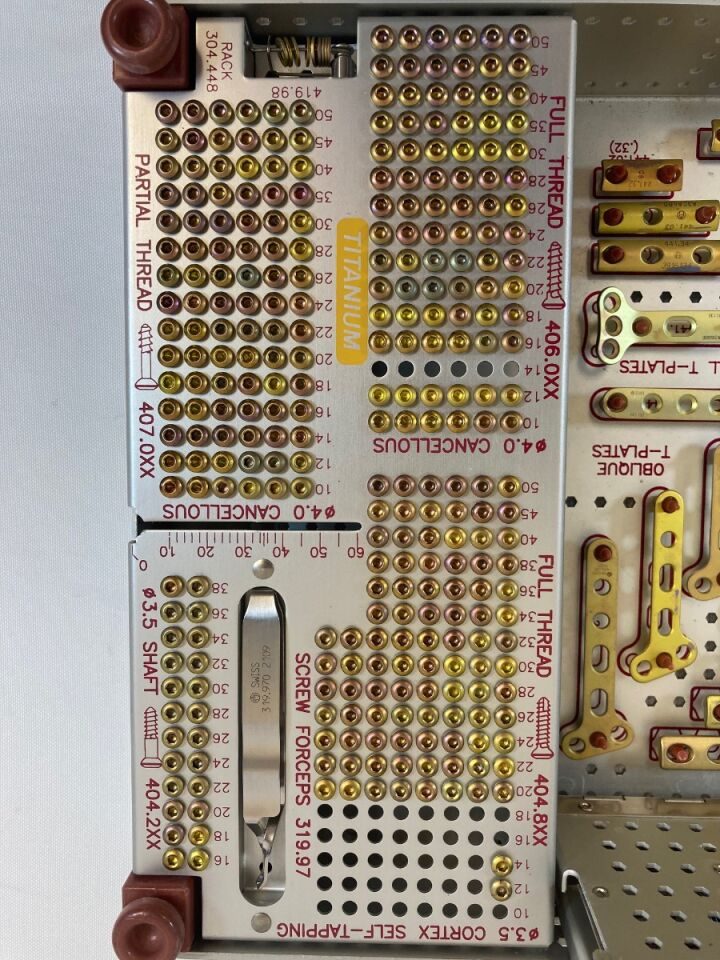 SYNTHES LC-DCP Self Tapping Small Fragment Set — photo 3