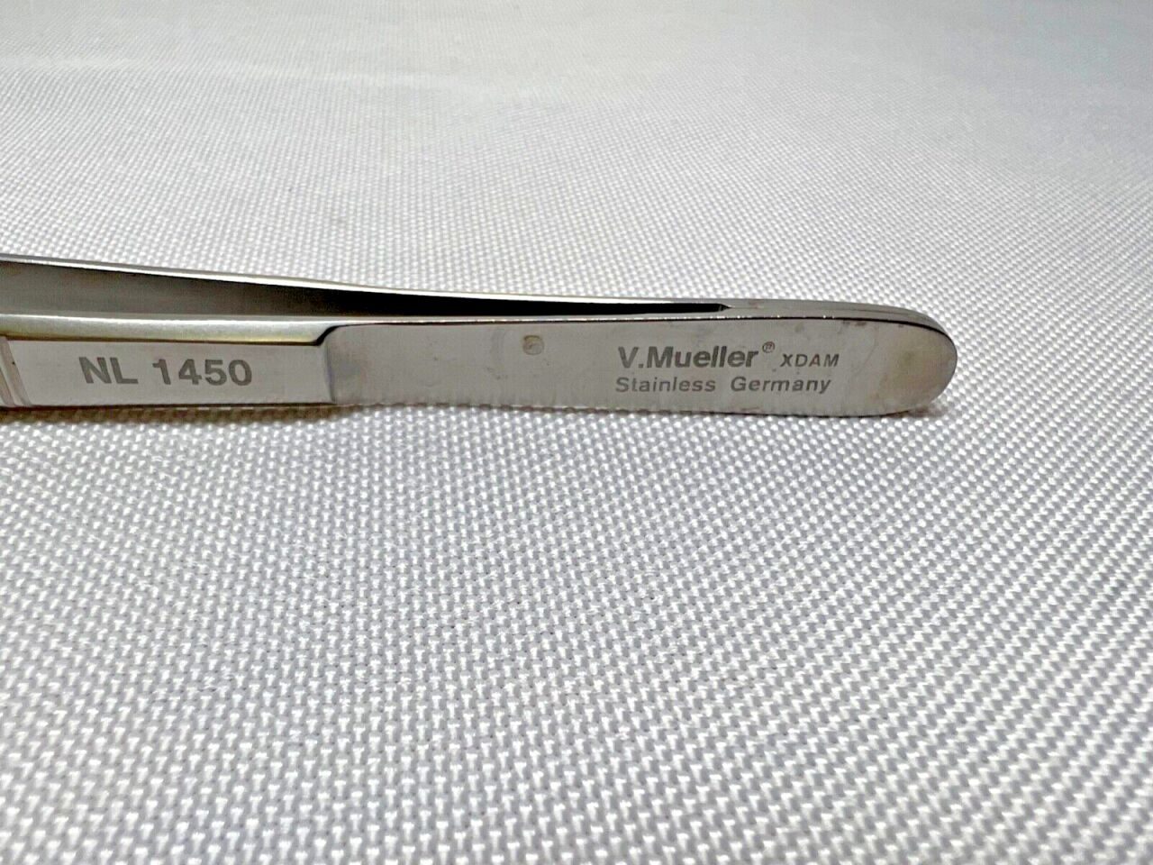 V. MUELLER NL1450 Gerald Dressing Forceps 7" Straight Serrated Tips — photo 4