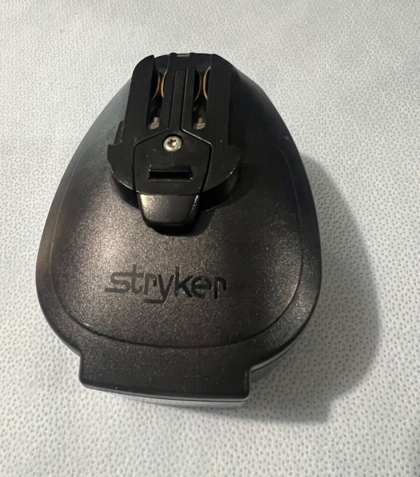 STRYKER 4126-120 Aseptic Battery Housing — photo 1
