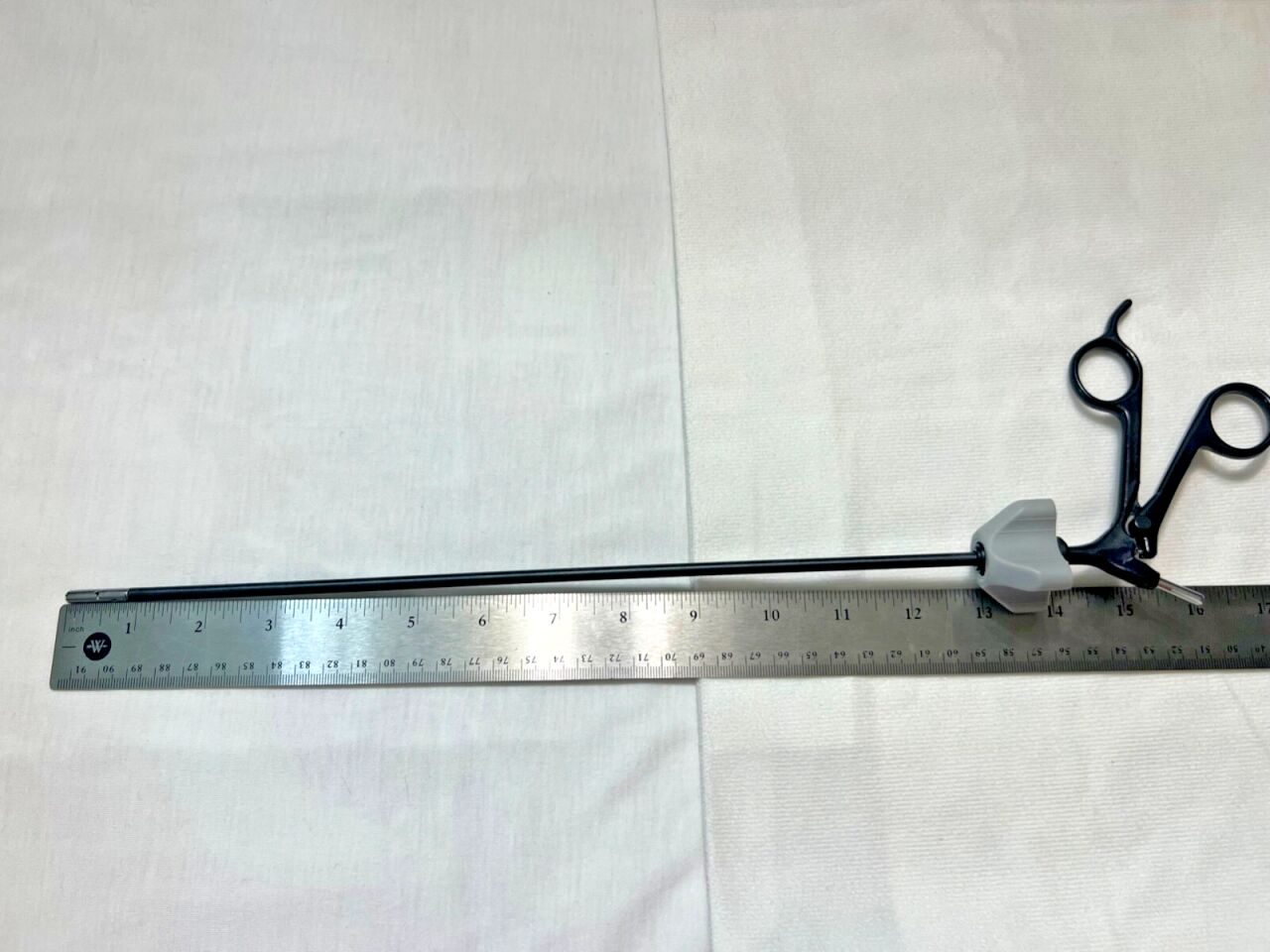 AESCULAP PO735R ADTEC Laparoscopic Monopolar Bullet Nose Grasper 5mmX31cm — photo 6