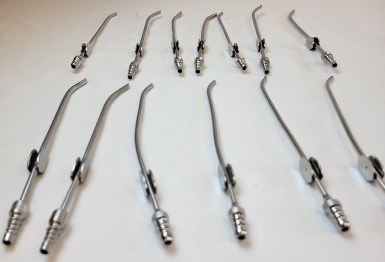 CODMAN 15 Fr Angled Lot of 13 Frazier Suction Tubes — photo 5
