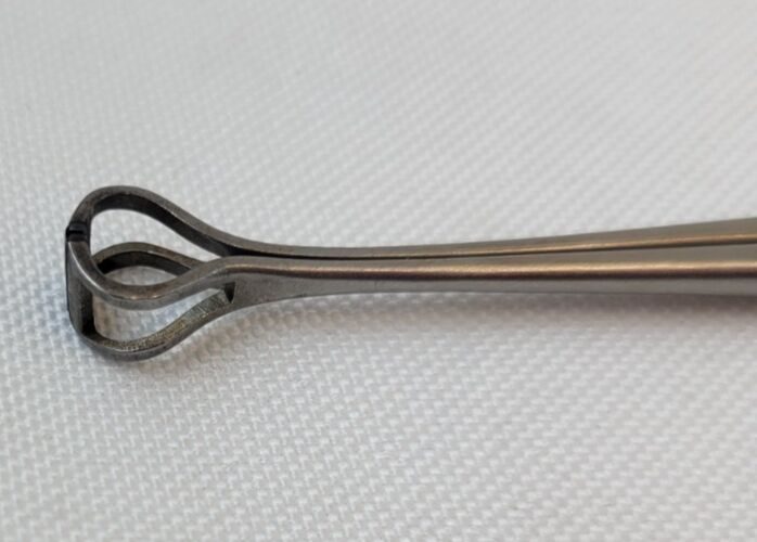 Babcock Tissue Forceps, Triangular Jaws, Serrated, 6-1/2" — photo 2