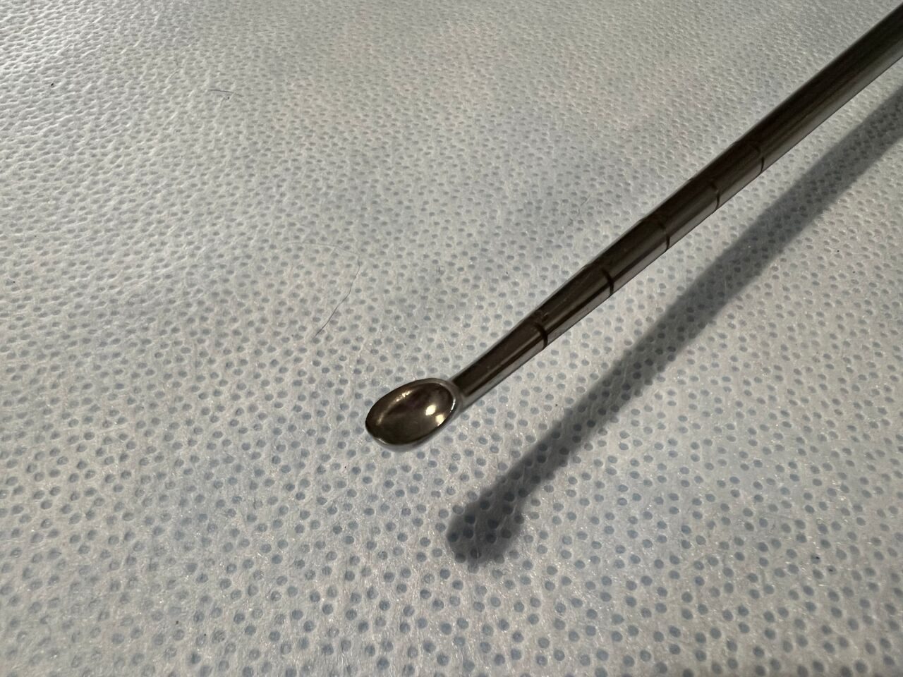 SYNTHES 389.86 Straight 5.5mm Spinal Bone Curette — photo 2