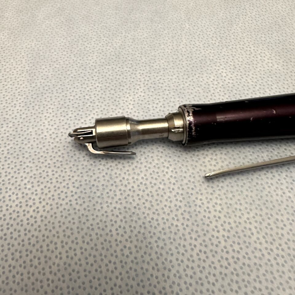 MICRO-AIRE 1220-000 Micro Sagittal Saw — photo 8
