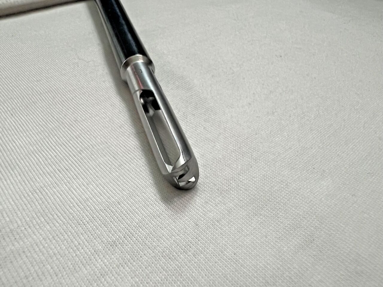 AESCULAP PO623R ADTEC 2x3 Teeth 10mm X 31cm Monopolar Claw Grasper Forcep — photo 4
