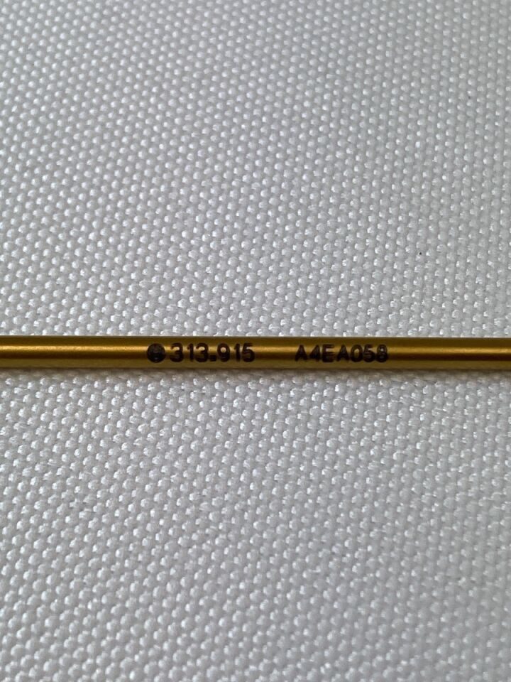 SYNTHES 313.915 1.3mm Cruciform Shaft, Self Holding — photo 2