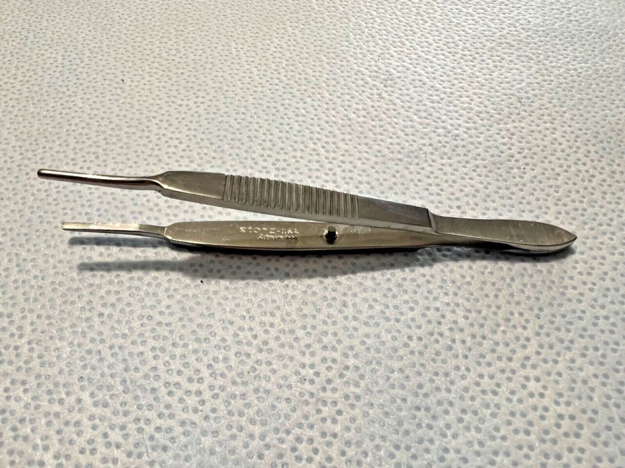 KARL STORZ E1914 McCullough Utility Forceps 15mm Long Jaws
