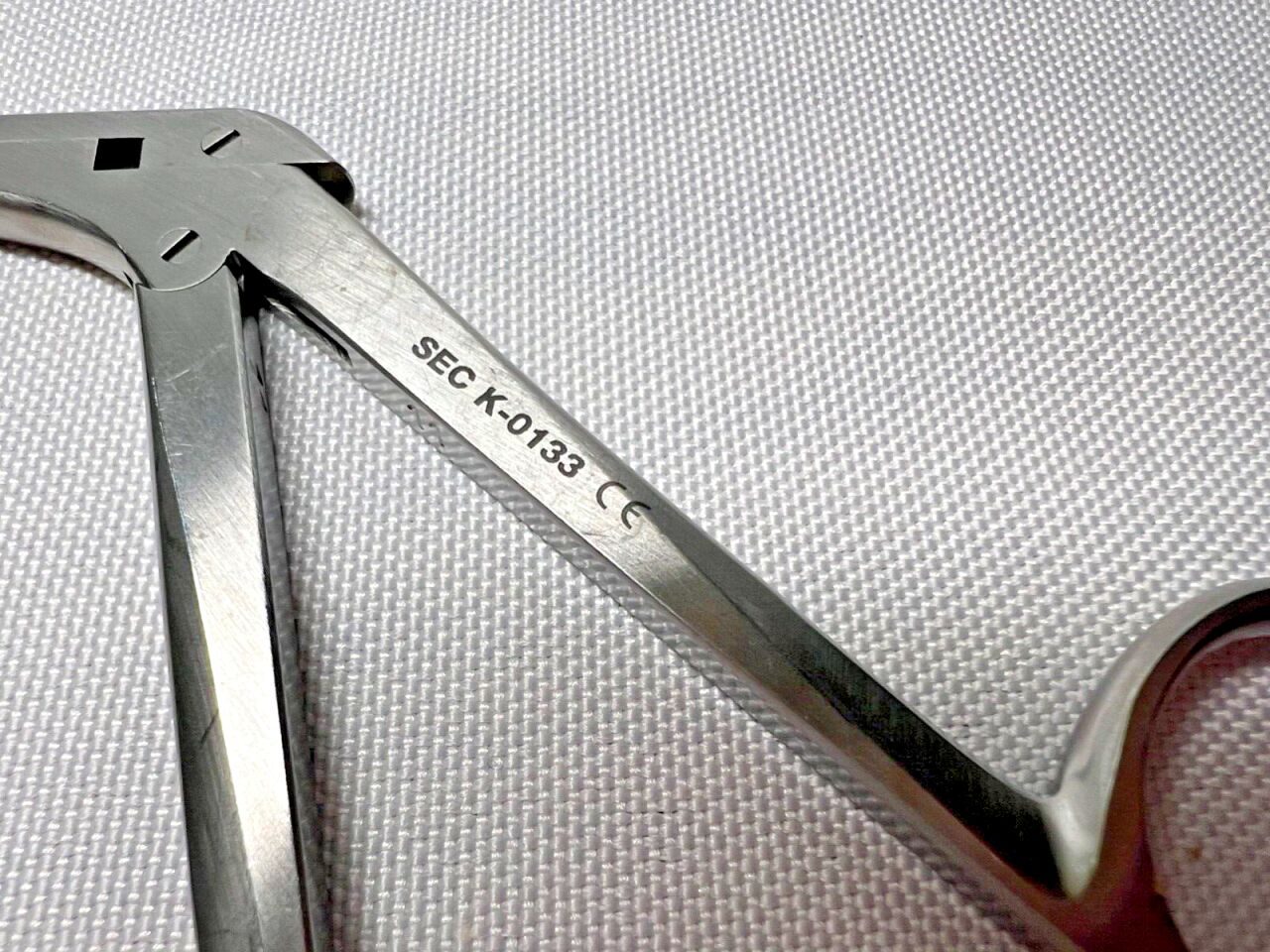 V. MUELLER K-0133 Cushing Spinal Rongeur 2mm X 10mm Cups 7" Length — photo 2