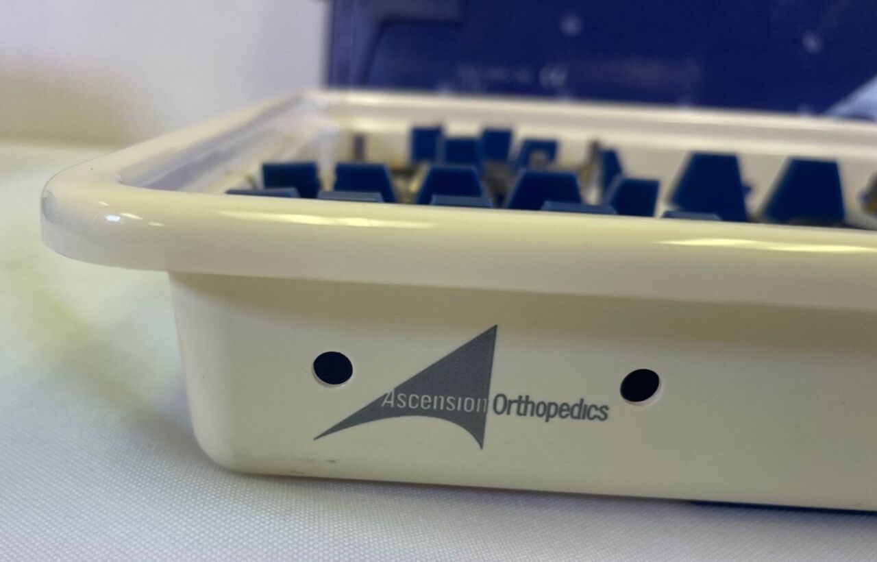 ASCENSION ORTHOPEDICS CSA-890-02 MOVEMENT Great Toe System w/ Sterilization Case — photo 2