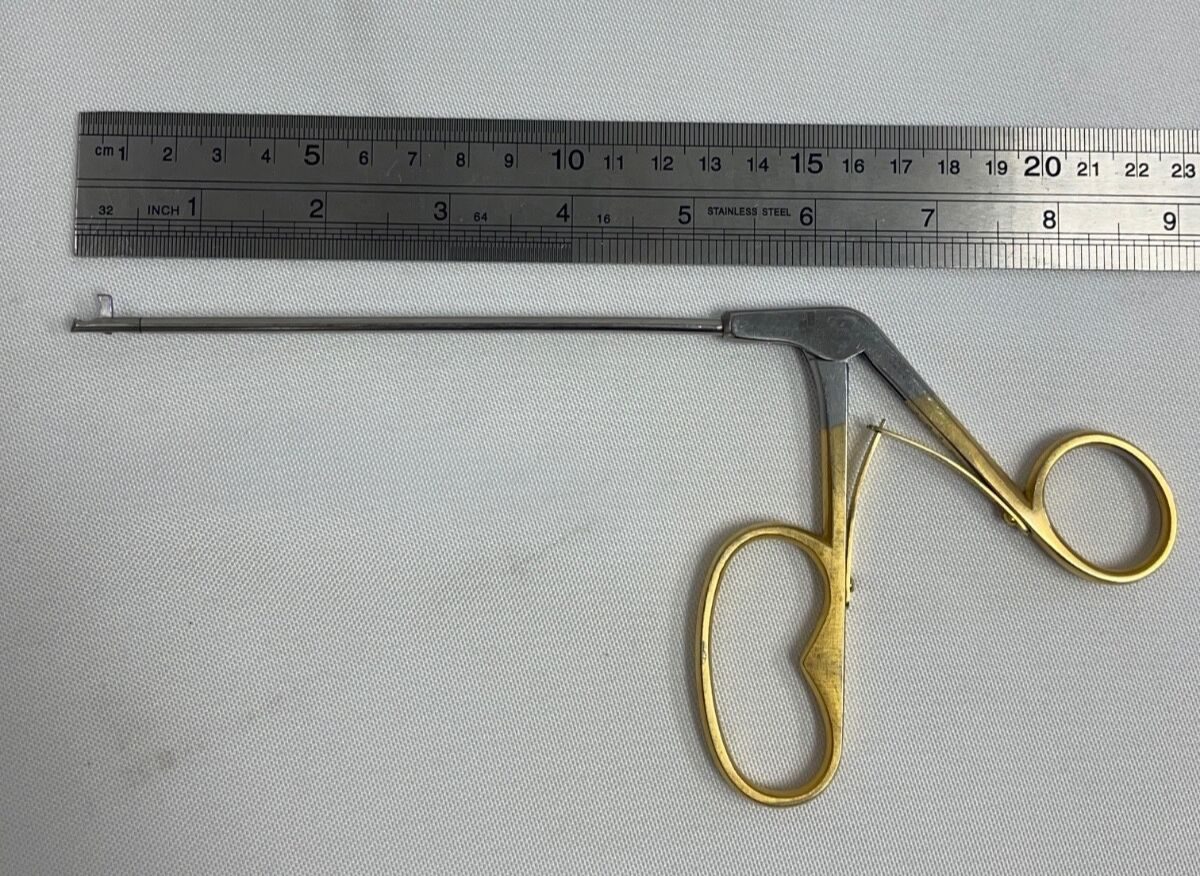 DYONICS 3261 Arthroscopic Punch Straight 2mm x 5mm Jaw — photo 9