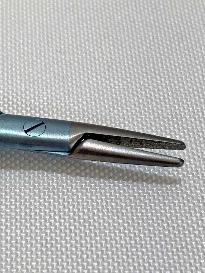 SSI ULTRA 55-2565T Titanium Jacobson Needle Holder Straight — photo 6