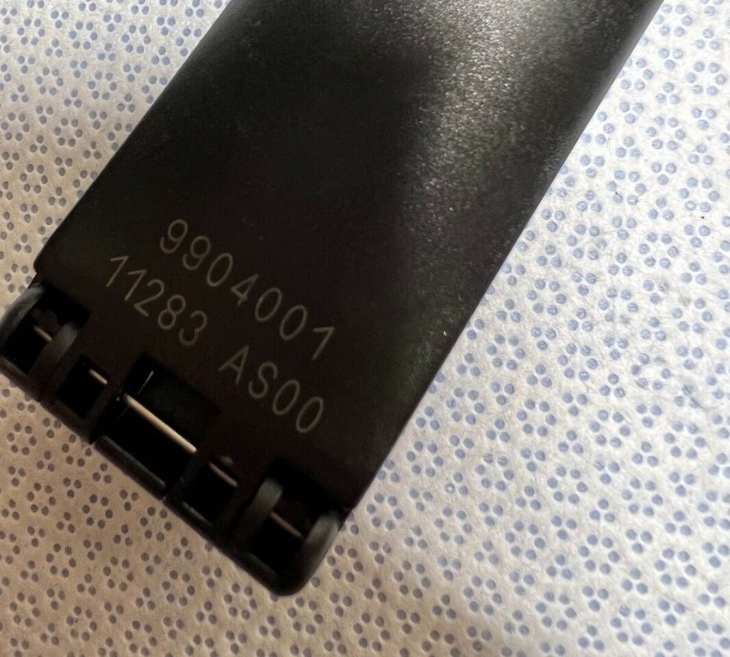 MEDICAL INSTRUMENT 9904001 O/R Table — photo 2
