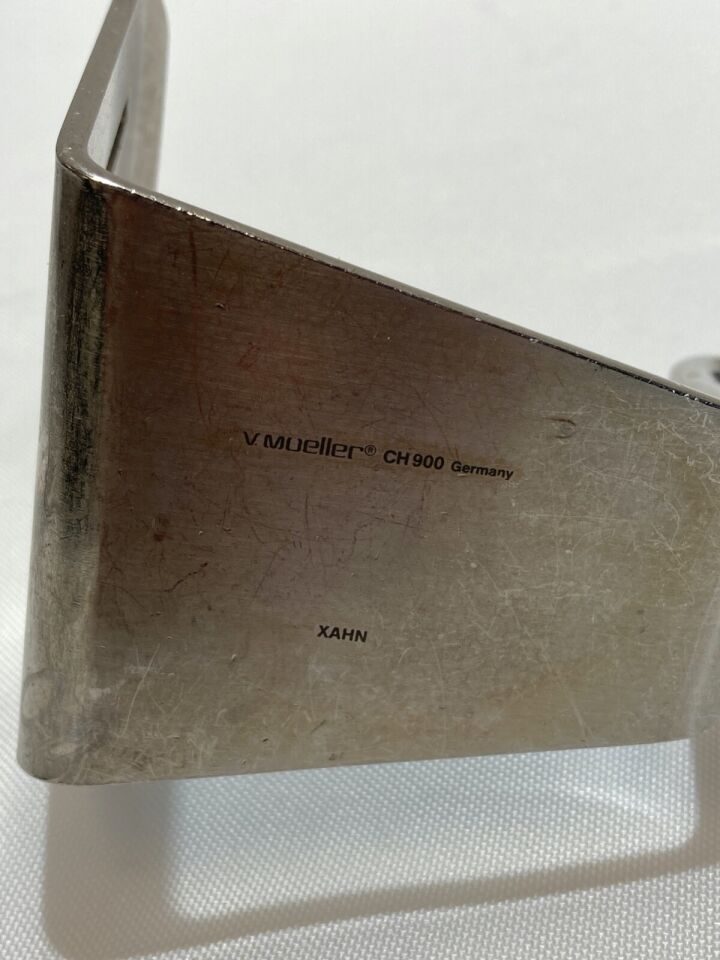 V. MUELLER CH900 Scapular Davidson Retractor 3" x 3.5" — photo 2