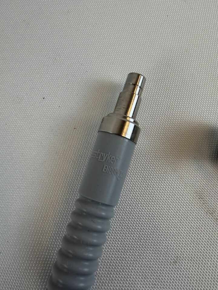STRYKER 233-065-010 Fiber Optic Light Cable 6.5mm x 3m — photo 5