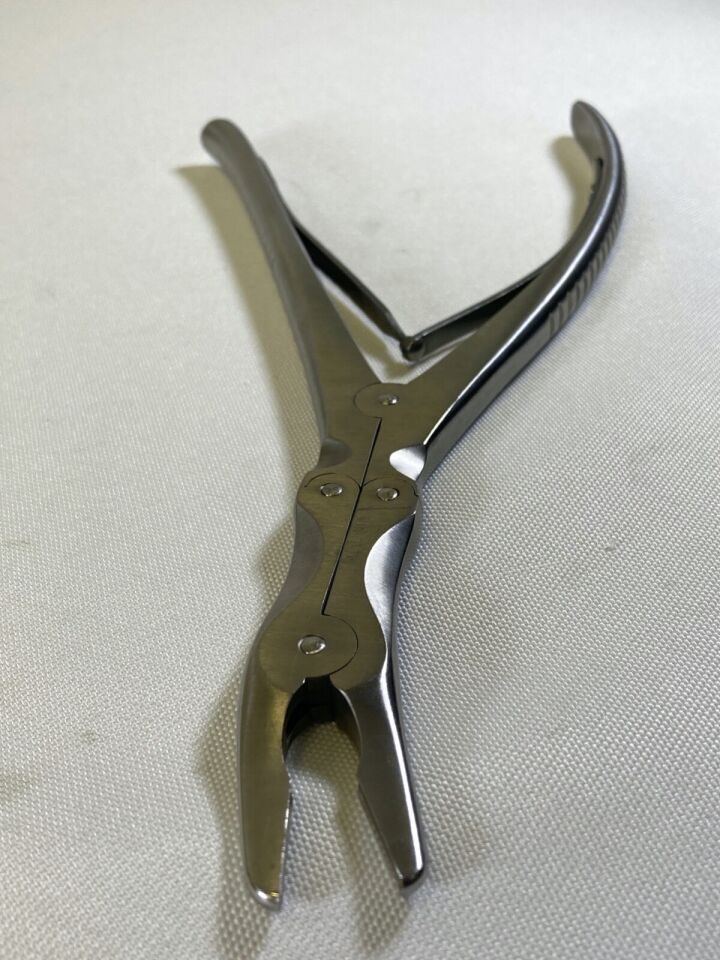 BOSS INSTRUMENTS 26-1093 3mm 9" Leksell Rongeur Angled 15deg Jaws 7mm x 16mm — photo 6