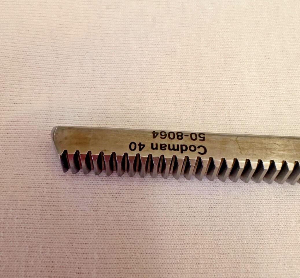 CODMAN 50-8064 Tuffier Rib Retractor Spreader 13/4" x 2" Blades — photo 4