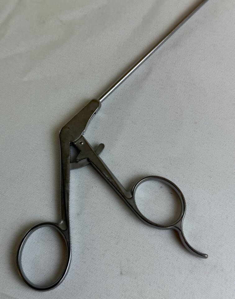 SHUTT-LINVATEC 11.1002 3.3mm Shaft Alligator Grasper w/ Ratchet Arthroscopic — photo 7