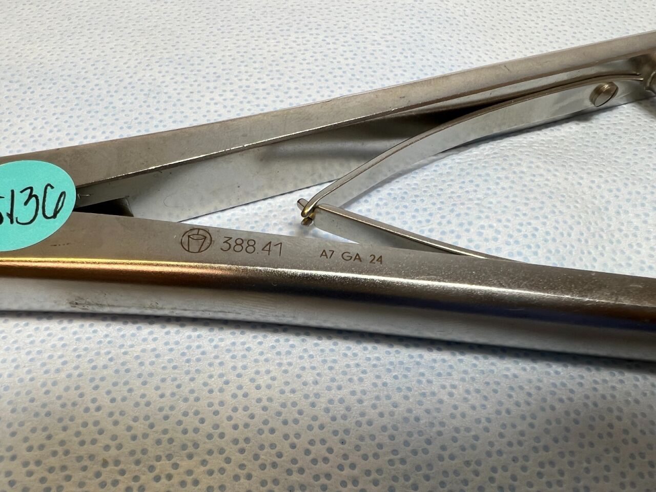 SYNTHES Spine 88.41  Curved Distractor — photo 3