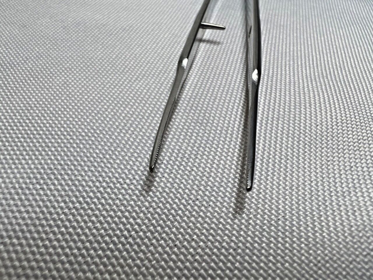 V. MUELLER NL1450 Gerald Dressing Forceps 7" Straight Serrated Tips — photo 2
