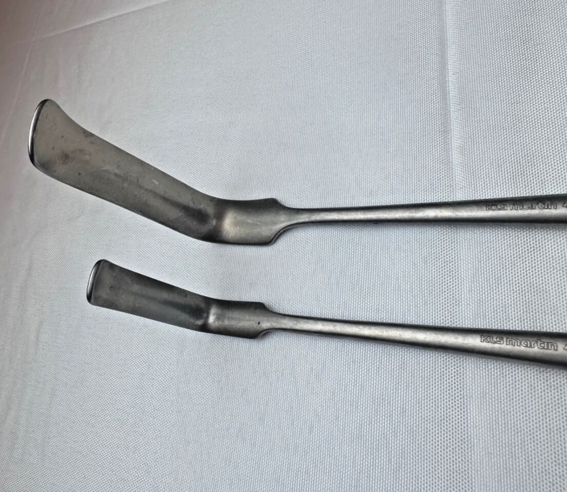 KLS MARTIN 48-103-70-07 48-101-42-07 Set of 2 Obwegeser Soft Tissue Retractors — photo 4