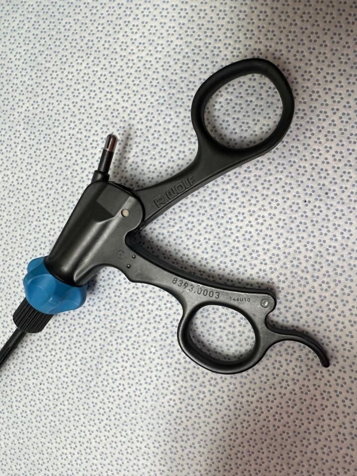 R. WOLF 8393.0003 Laparoscopic Double Action Biopsy Pin Forceps w/ Handle — photo 2