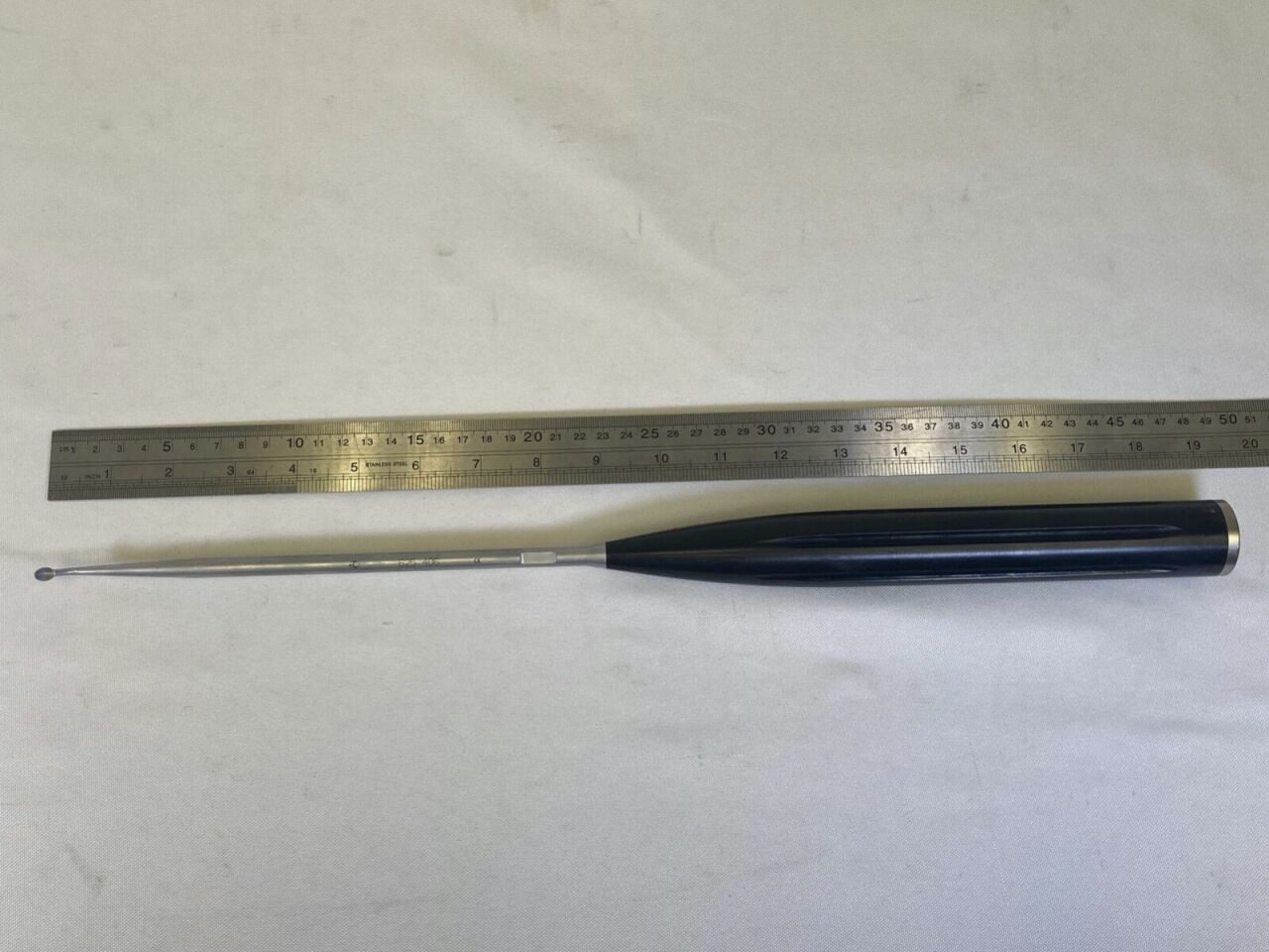 GLOBUS MEDICAL 625.406 5.5mm X 8.5mm x 19" Bone Curette Up Angled — photo 9