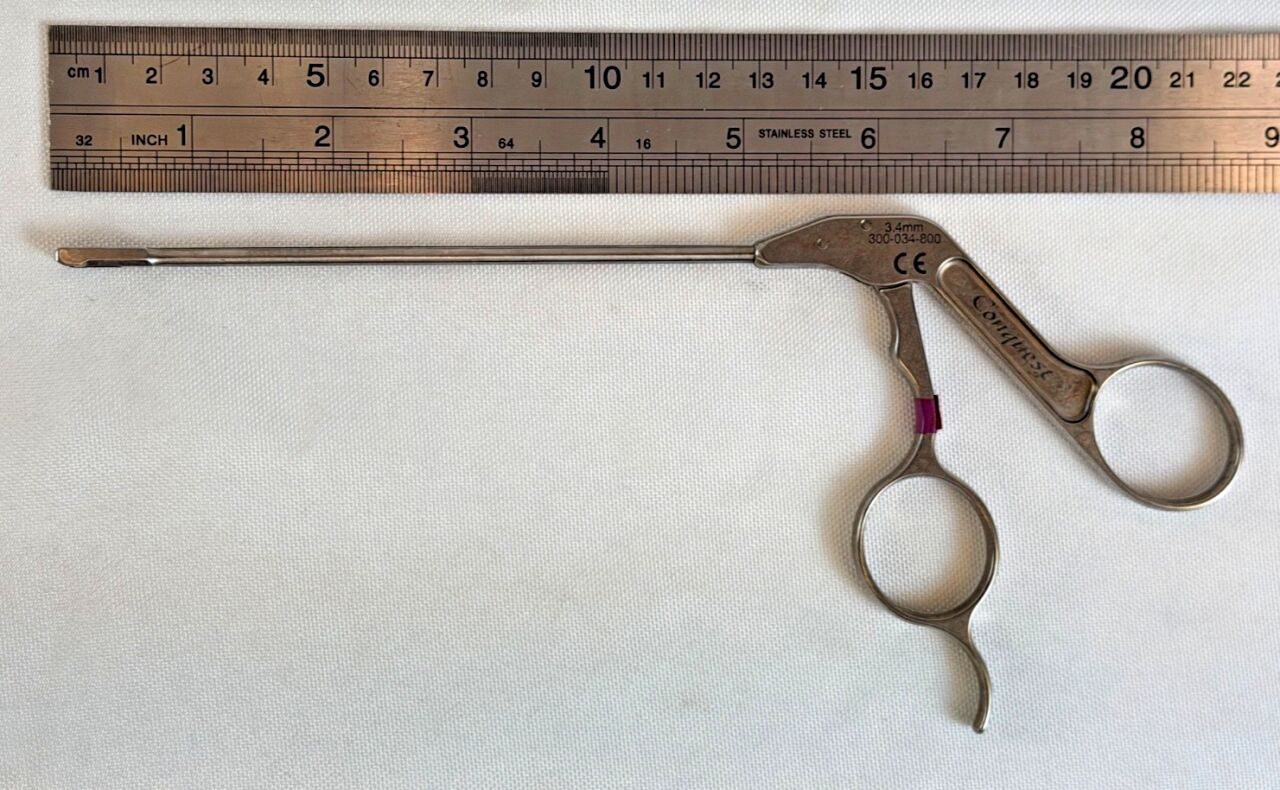 STRYKER 300-034-800 Conquest 3.4mm Straight Backbiter Arthroscopic Punch Forcep — photo 7
