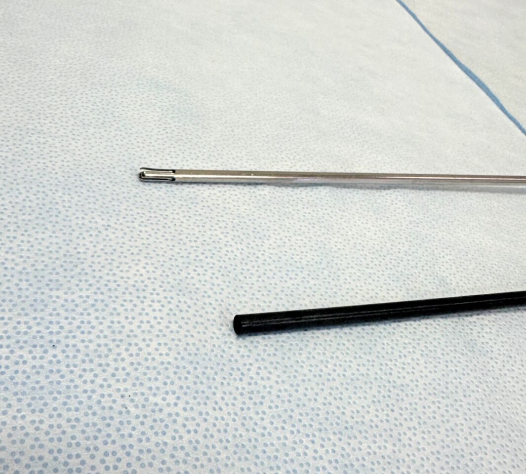 AESCULAP GK373R Laparoscopic Electrode Handle Monopolar 330mm 5mm — photo 5