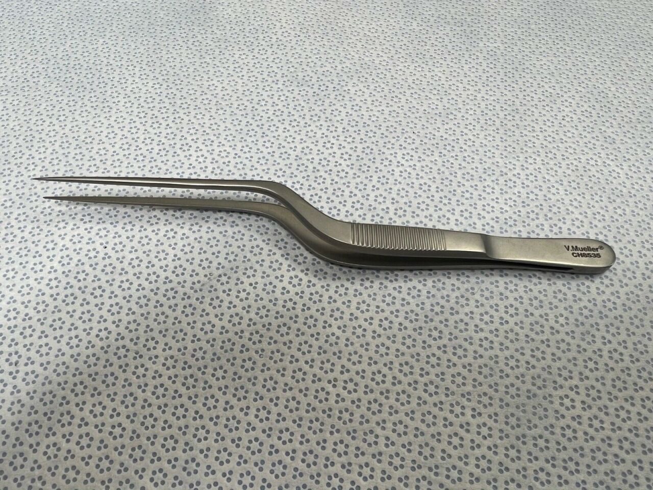 V. MUELLER CH8535 6-1/2" Jacobson Bayonet Dressing Forcep