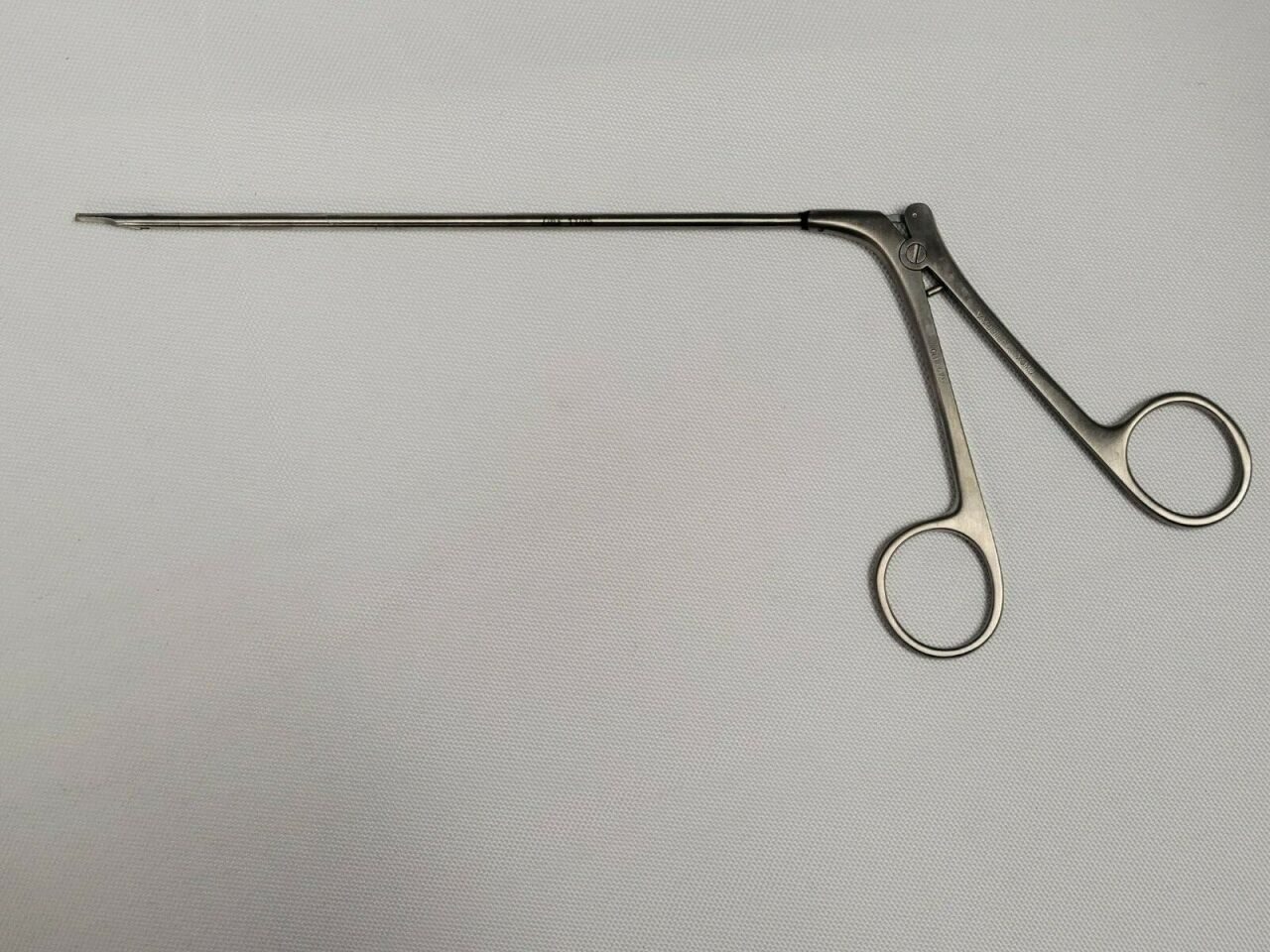 V. MUELLER CH8675 Leather Karmody In-Situ Valve Scissors Alligator Blunt Blades