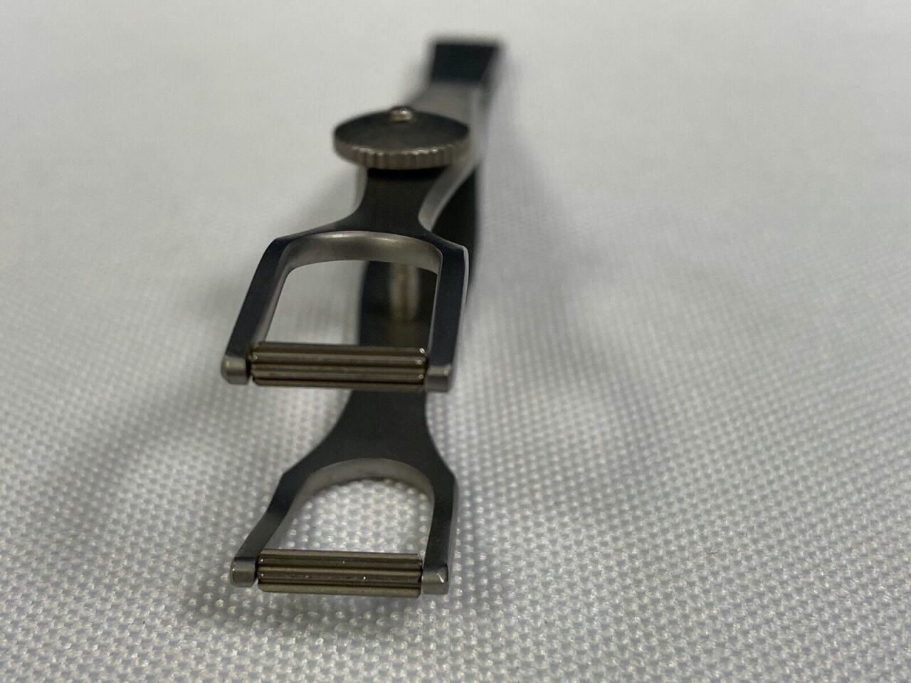 V. MUELLER RH2220 Cottle Columella Clamp 4.25" — photo 3